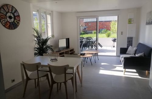 Saint-Genou House | Pleasant house in the heart of a small village