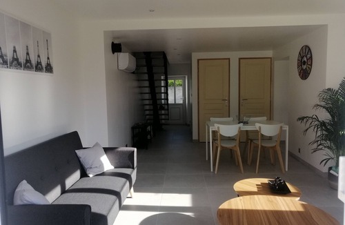 Saint-Genou House | Pleasant house in the heart of a small village