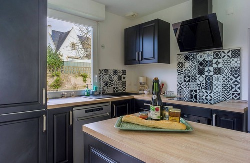 Ploubalay House | Ploubalay Getaway: Modern floor-level House