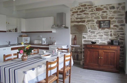 Saint-Pabu House | Pointe Brittany, seaside, cottage labeled 2 to 5 people, 3 keys