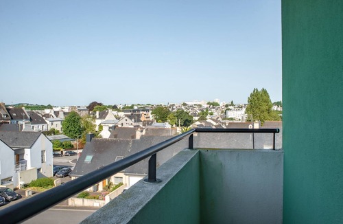 Lambezellec Apartment | Près de la Mer ! Studio avec balcon privé + wifi