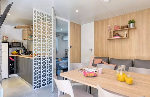 Ploemeur House | PREMIUM Mobile Home - 2 bedrooms - 30 m² (fully equipped) - Sleeps 4