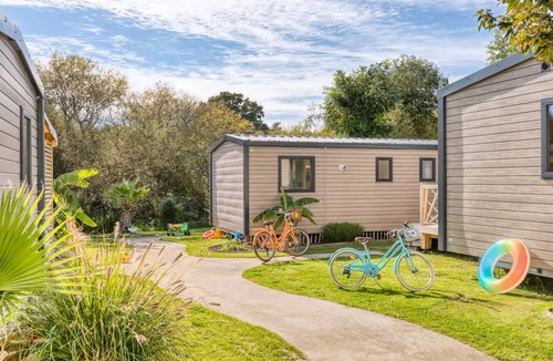 Ploemeur House | PREMIUM Mobile Home - 2 bedrooms - 30 m² (fully equipped) - Sleeps 4