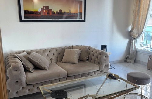 Downtown Le Havre Apartment | Prestige Suite with private Jacuzzi & Sauna