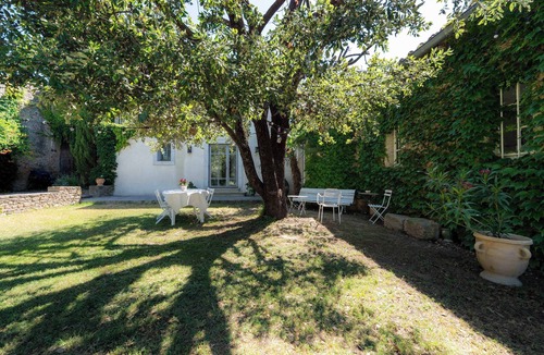 Trebes House | Prestigious winegrowers villa - pool and riverside