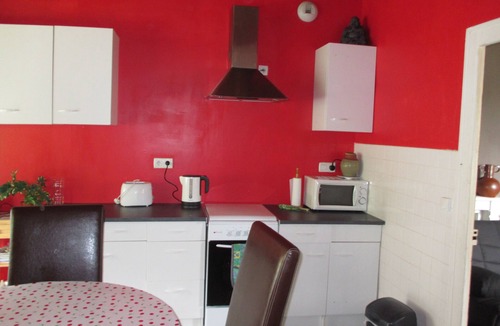 Belle-Isle-en-Terre Cottage | Pretty Breton Cottage recently refurbished 2 bedrooms central to all amenities