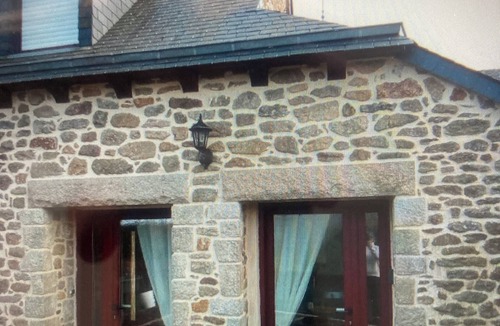 Henon Apartment | Pretty little stone house in the countryside