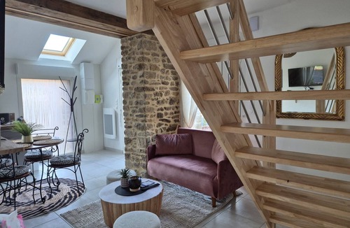 Henon Apartment | Pretty little stone house in the countryside