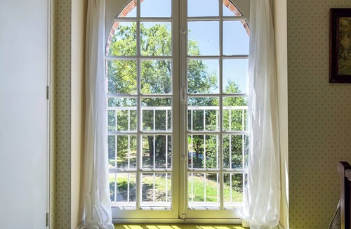 Saint-Cenere Cottage | Private Coach House on a French Château Estate