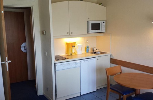 Gambetta Apartment | Private Studio - Paris - La Défense