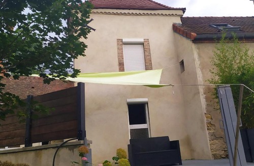 Saint-Remy-en-Rollat Apartment | Proche de VICHY Le colombier studio tout confort parking privé