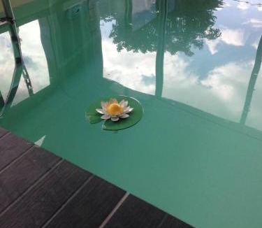Theix-Noyalo House | Propriete de 2 chambres avec piscine partagee terrasse et wifi a Theix