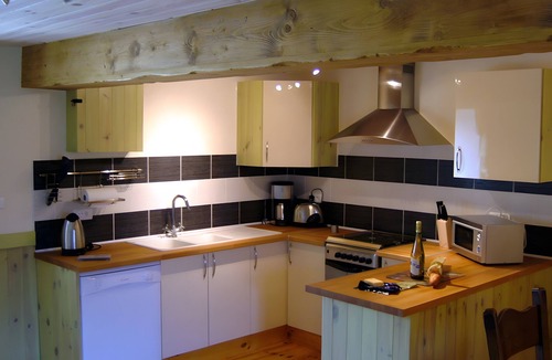 Nehou House | Puddle-duck Cottage – La Mare Chappey, children welcome, heated pool