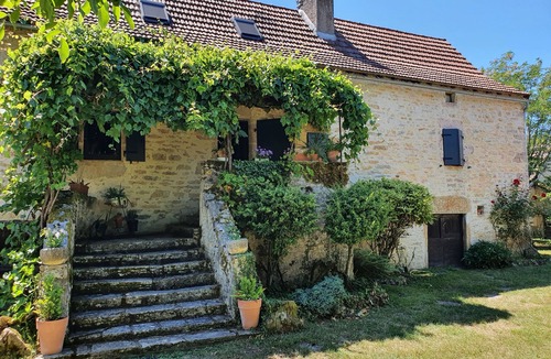 Puyjourdes House | Quercy house with private pool in the heart of the Causses National Park