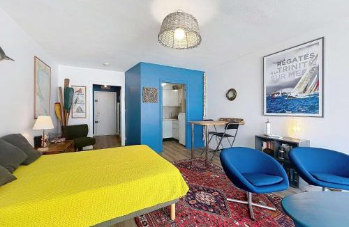 Quiberon Apartment | Quiberon - Studio rénové 33m² avec Balcon, Parking et Animaux acceptés - FR-1-478-121