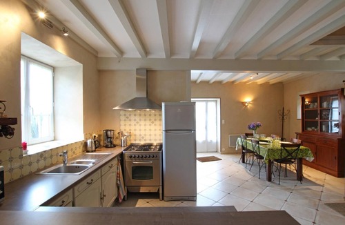 Valognes House | Quiet 4-star cottage on 2.5ha grounds 15km from the sea.