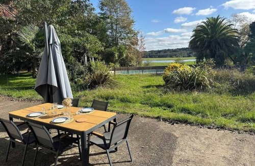 Orx House | Quiet 5-person gite, exceptional view of the Orx marshes