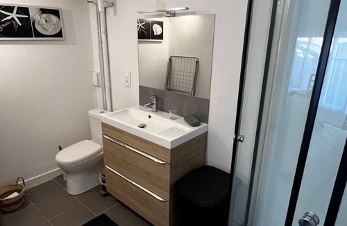 Evaux-les-Bains Apartment | Quiet and convenient apartment