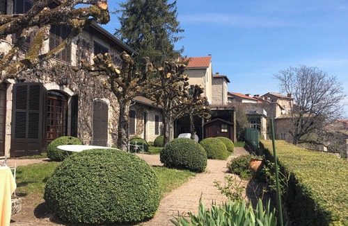 Cervieres House | Quiet country house in a listed village