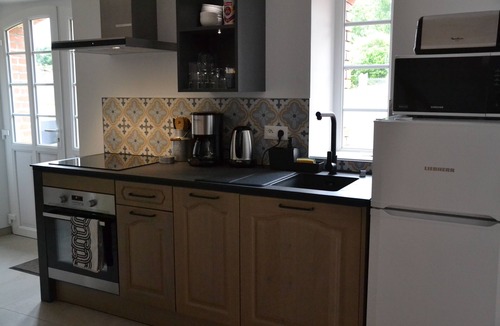 Picauville House | Quiet, friendly 4-person house 15 minutes from Utah Beach