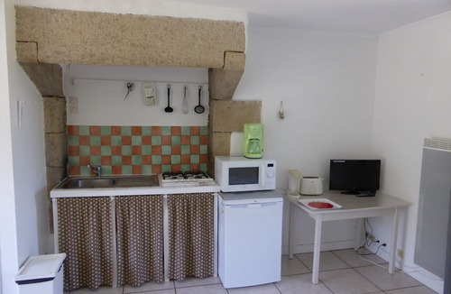 Lannion Apartment | Quiet gite close to the Pink Granite Coast