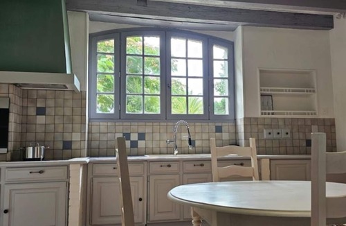 Orx Cottage | Quiet gîte with swimming pool, exceptional view, between Biarritz and Hossegor