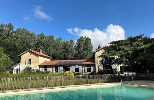 Orx Cottage | Quiet gîte with swimming pool, exceptional view, between Biarritz and Hossegor