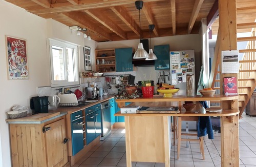 Surzur House | Quiet house, 15mn from the sea, paths, garden, Aquagolfe 2 kms