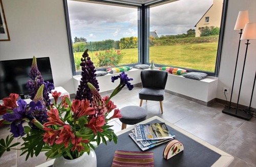 Penvenan House | QUIET HOUSE WITH BEAUTIFUL SEA VIEW
