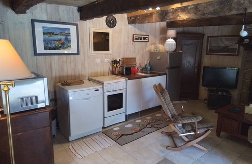 Kergrist House | Quiet little farmhouse near Lake Guerĺédan and Pontivy