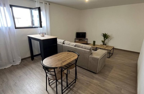 Pia Apartment | Quiet T2 apartment 3 minutes from shops - Near Perpignan & beaches
