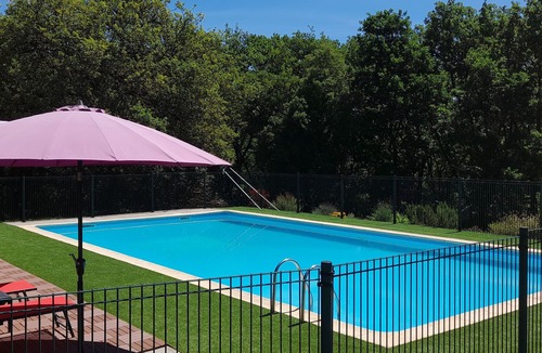 Marminiac House | Quiet Tilleul gîte in wooded surroundings with secure swimming pool (6x12)