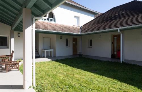 Salies-de-Bearn Apartment | Résidence A Nouste