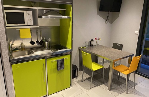 Alleuze Apartment | Résidence Apparten Ville Studio 2 Personnes Balcon