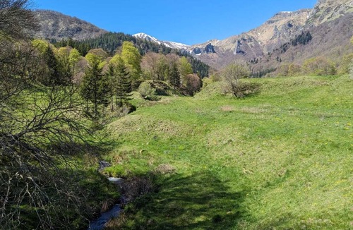 Chambon-sur-Lac Apartment | Résidence 'Aux Sources de la Vallée Verte' - Apartment 4 - Cosy