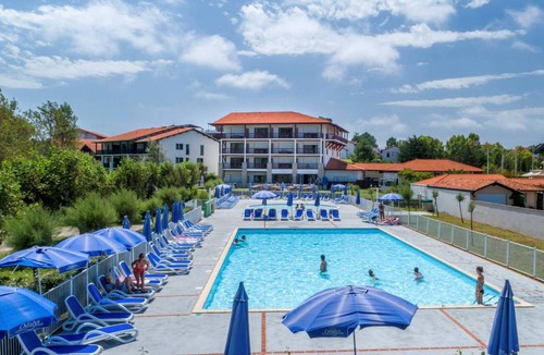 Saint-Jean-de-Luz Apartment | Résidence Prestige Domaine Iratzia 4p