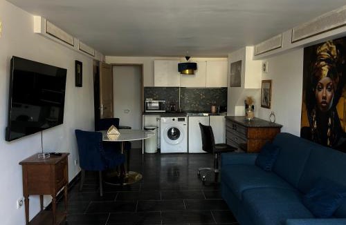 Neuilly-sur-Marne Apartment | Résidence P&C Studio élégant proche Paris - Neuilly-sur-Marne