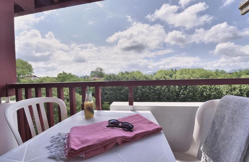 Saint-Jean-de-Luz Apartment | Résidence Pierre & Vacances Eguzki
