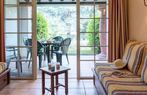 Uhart-Cize Apartment | Résidence Pierre & Vacances Le Parc d'Arradoy*** - Apartment for 6 people - 1 bedroom + 1 sleeping area - Terrace or balcony