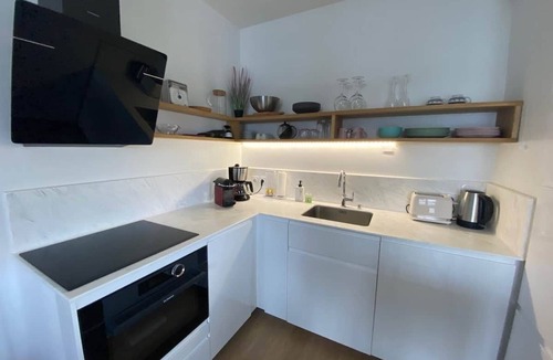 Kerroch Apartment | RARE! Stunning view on the sea from 3 balconies