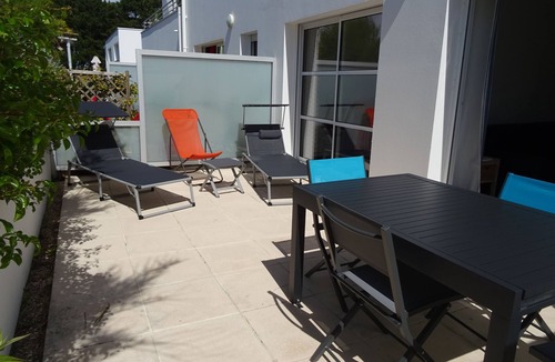 Larmor-Plage Apartment | Recent apartment in the immediate vicinity of the sea