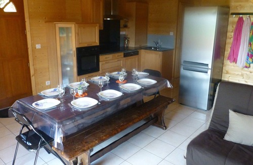 Besse-en-Chandesse Ski Chalet | Recent chalet Eléane, all comfort, sunny terrace and mountain view