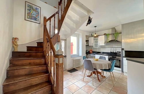 Hennebont House | REF 398 Hennebont town house type 3 downtown
