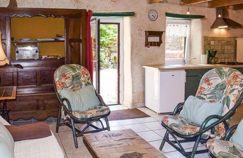 Plelauff House | Relax in a green environment in the center of Brittany.