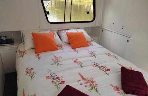 Briare Boat Rental | Rem'Ann boat
