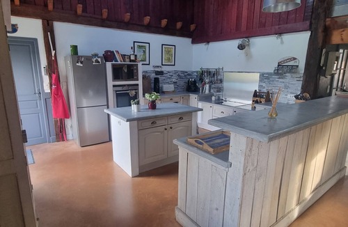 Bazas House | RENOVATED BARN ON 12 HECTARES