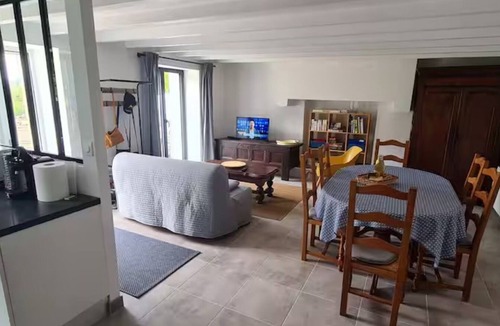 Kerherou House | Renovated Breton house with sea view