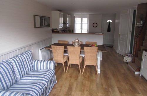 Barfleur House | Renovated fisherman's cottage - ideal location - Barfleur