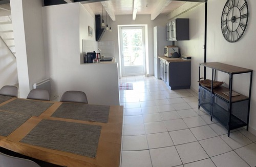 Saint-Prejet-d'Allier Cottage | Renovated farmhouse with private garden, wood stove and terrace