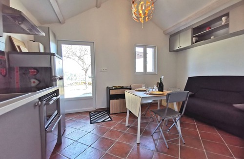 Polignac Cottage | Renovated house with large garden in Polignac